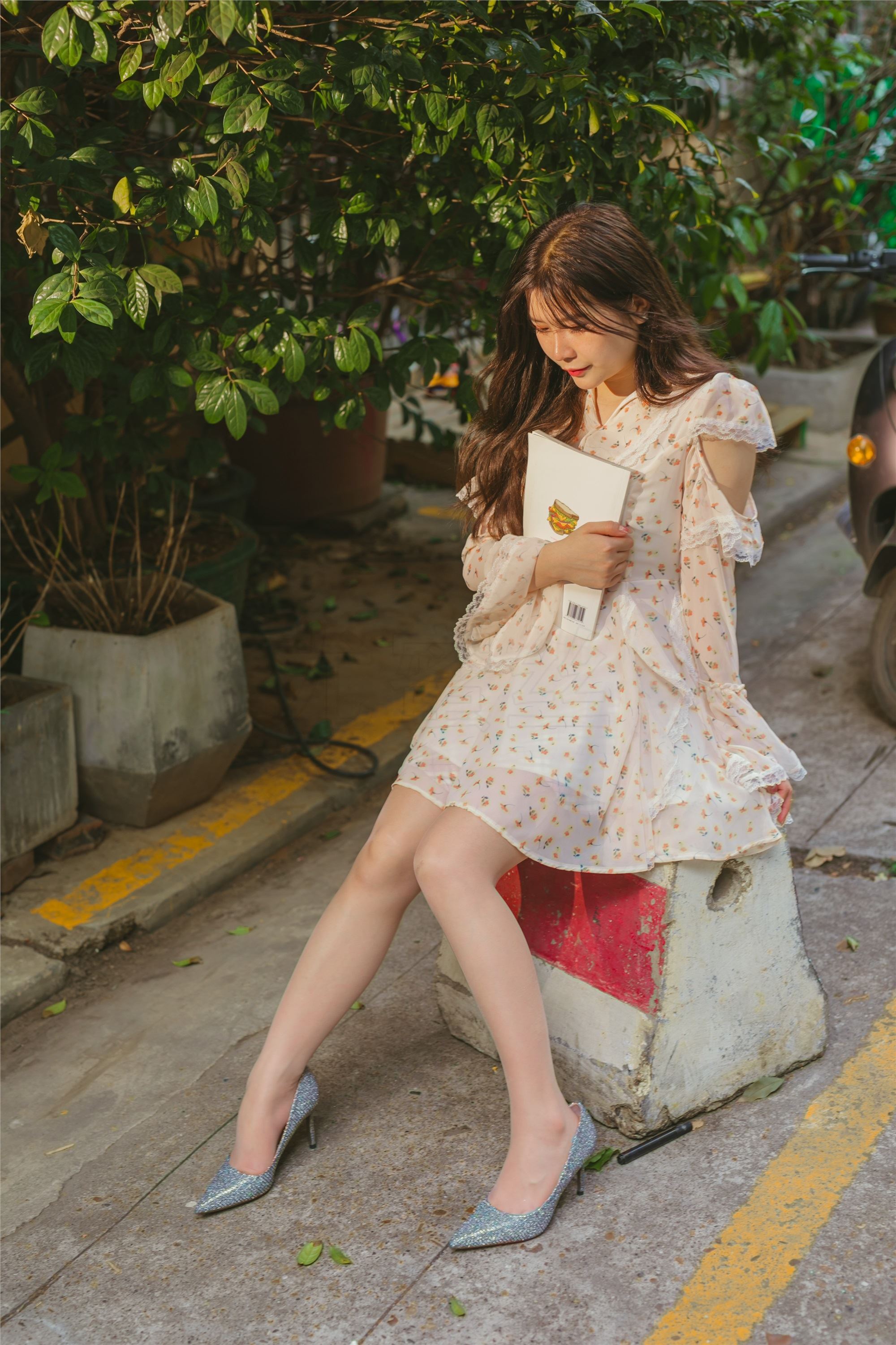 尤蜜丝 穿搭写真 NO.047